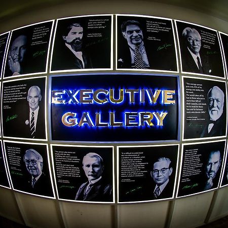 Executive Inn Дака Екстериор снимка