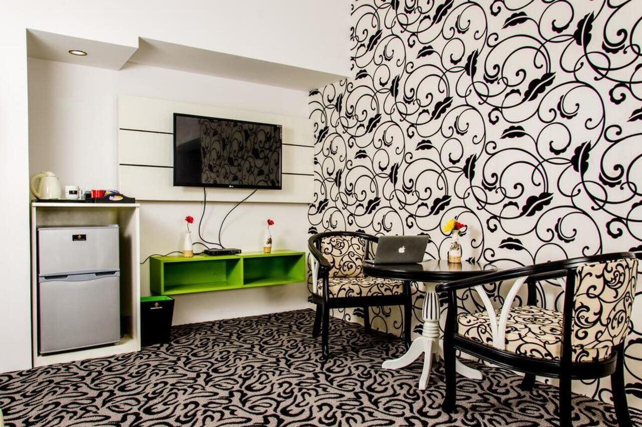 Executive Inn Дака Екстериор снимка